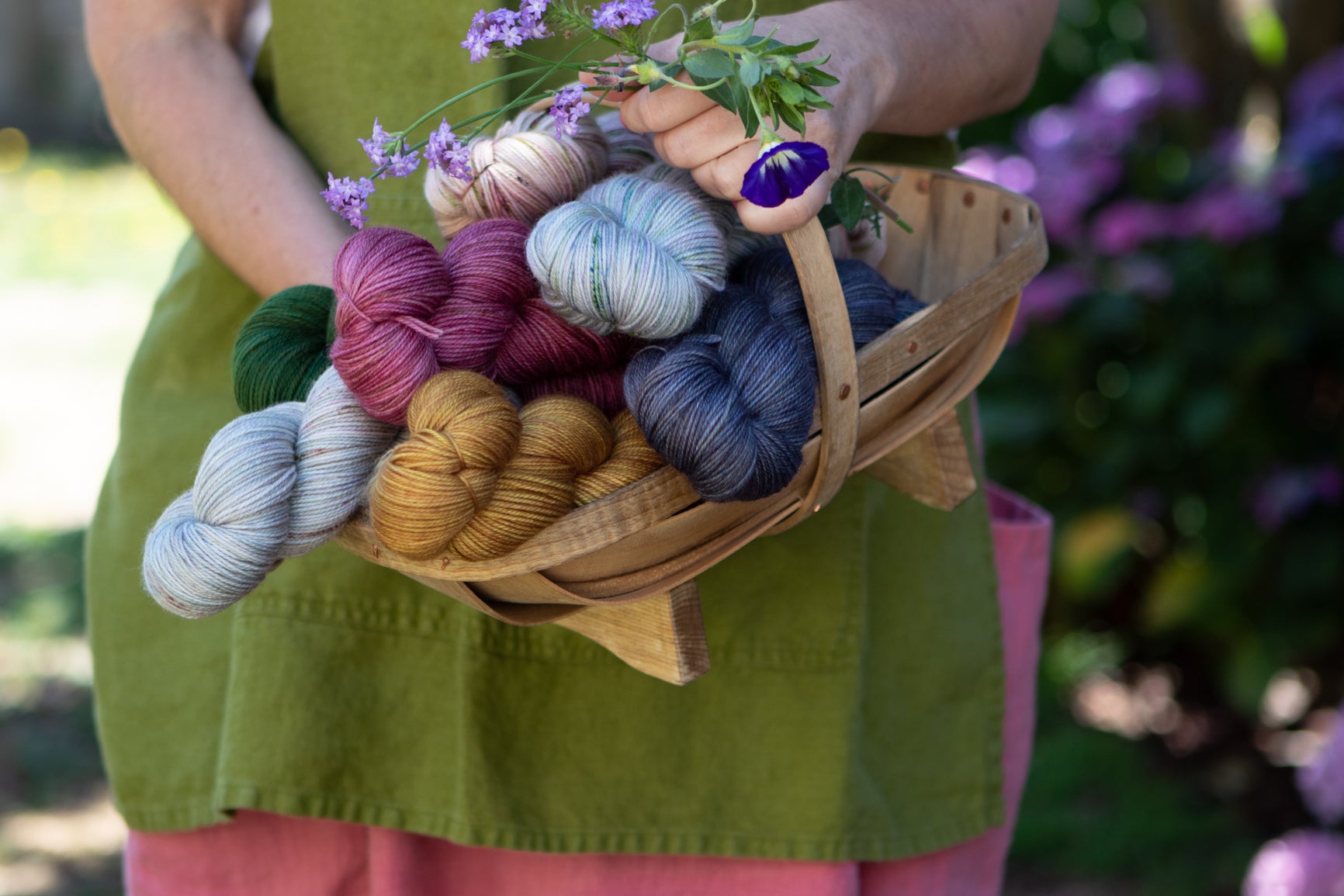 Hand-dyed yarn