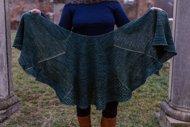 Lichen shawl