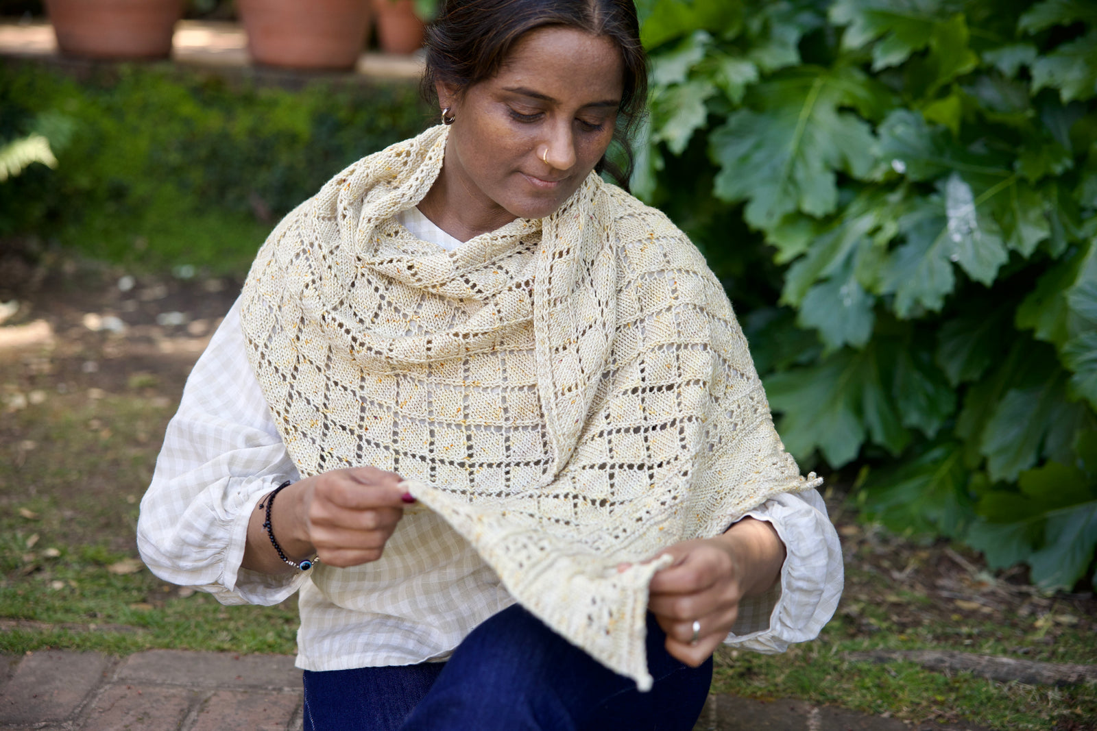 Savor shawl kit
